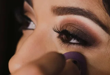 Easy Makeup Tutorial: Step-by-Step Looks & Pro Tips for All Skin Types